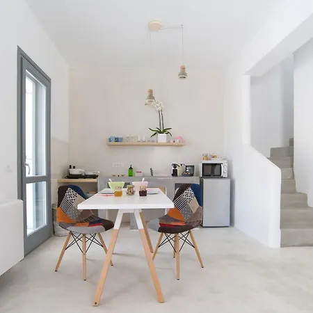 Villa Lagadi By K&k Messaria (Santorini)